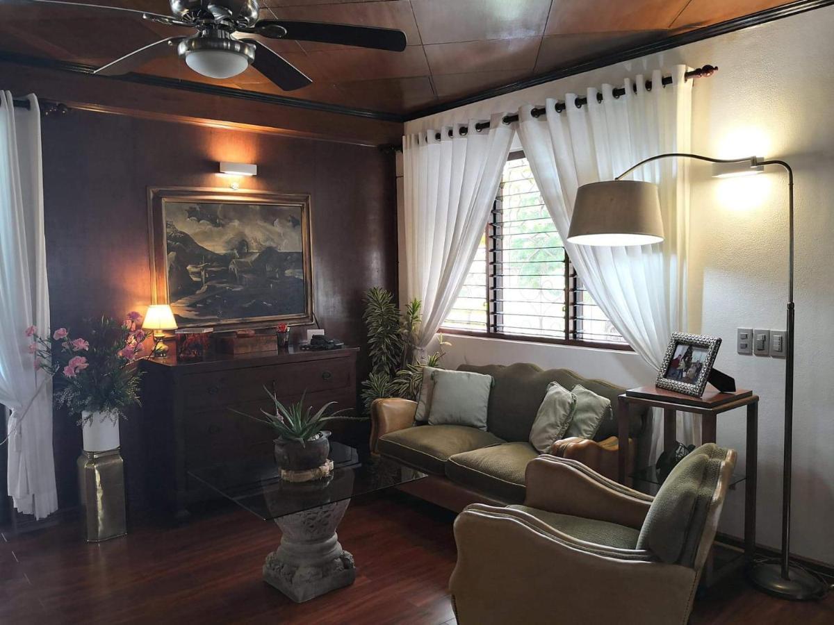 Bed and Breakfast Ancelle Cristo Re Moalboal Exterior foto